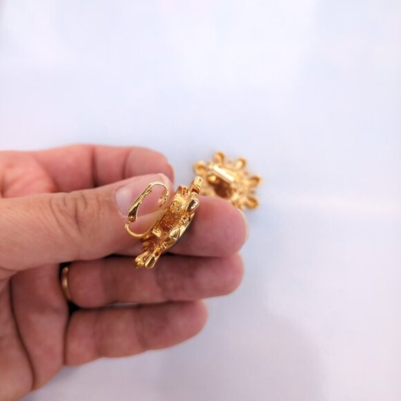 Avon Vintage 80's Blue Starburst Simulated Aquamarine Clip On Earrings Gold Tone - Picture 8 of 8